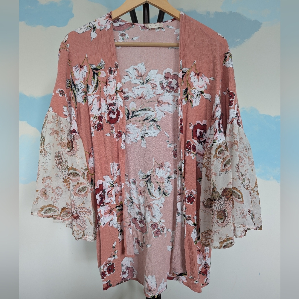 altar'd state salmon/pink floral Kimono - Size S